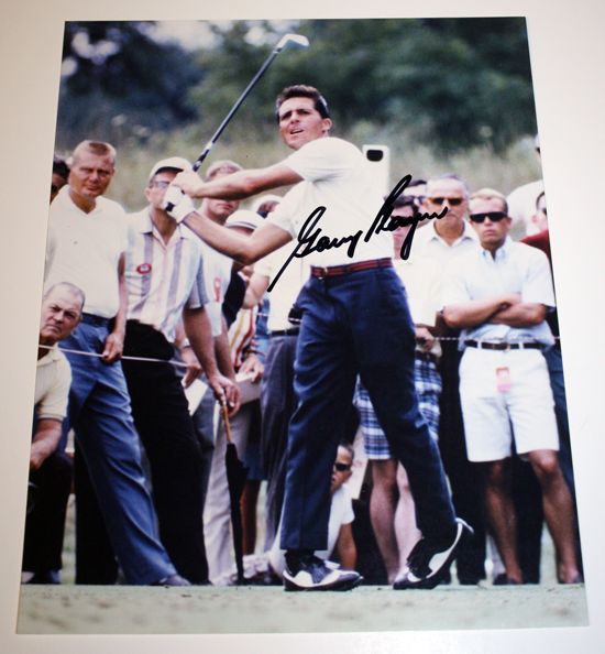 Gary Player Signed 8x10 Photo. COA from JSA. (James Spence Authentication).