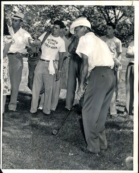 Ben Hogan swinging a club. Wire Photo - 8/17/1948