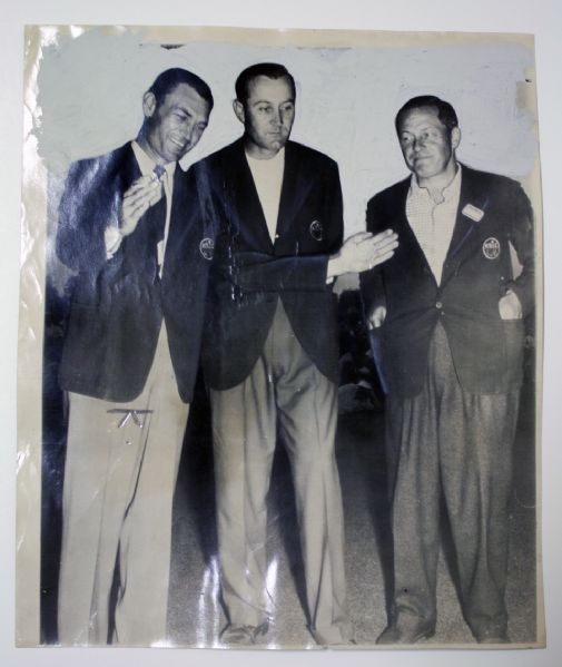 1946 Masters Bobby Jones, Hogan, Keiser Rare Green Jacket Shot Wire Photo