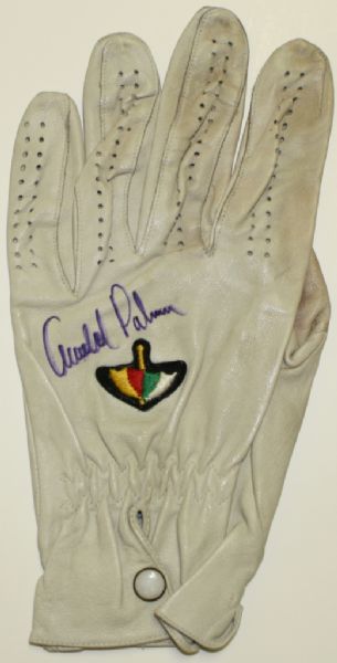 Arnold Palmer  Four Time Masters Champion Autographed game Used 60's-70's Glove