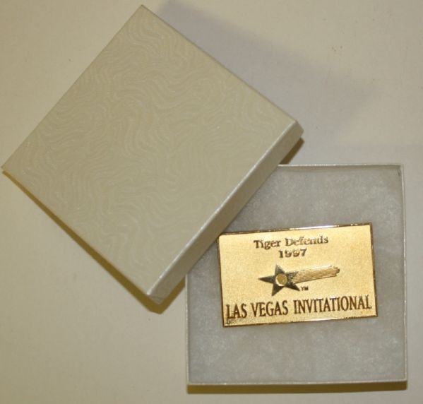 1997 Tiger Defends @ Las Vegas Commemorative Pin