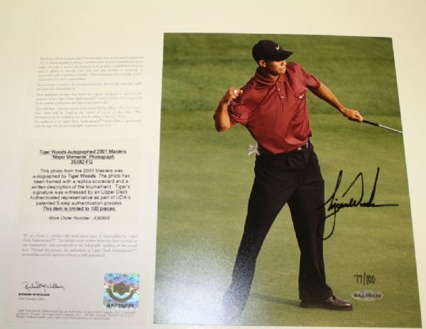 Tiger Woods UDA Autographed 8x10 Photo - 2001 Masters Win