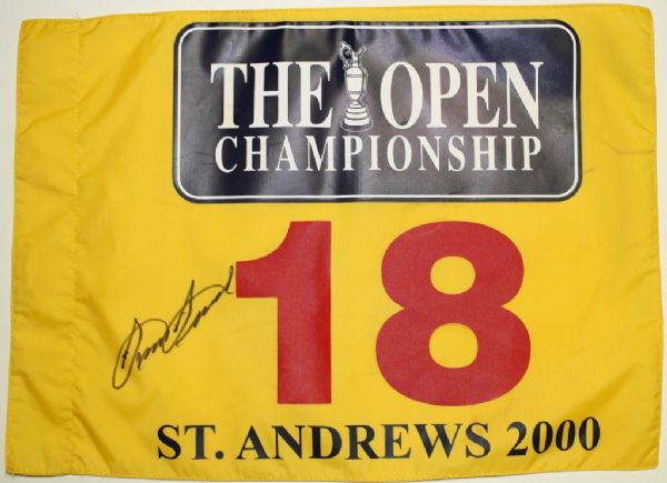 Lot of (5) Sam Snead Signed 2000 British Open Flags - St. Andrews