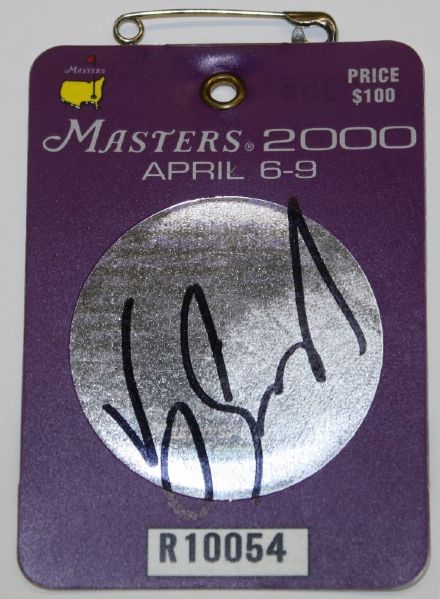 Vijay Singh autographed 2000 Masters Badge JSA