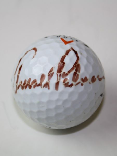 Arnold Palmer Signed Golf Ball