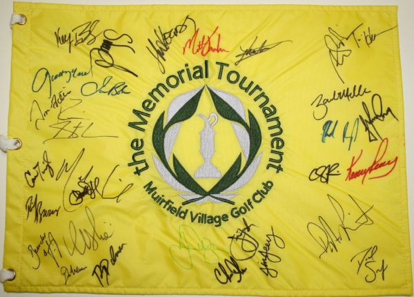 Memorial Pin flag Signed by 29 Stars. Kuchar, Furyk, Perry, Immelman, and more JSA COA