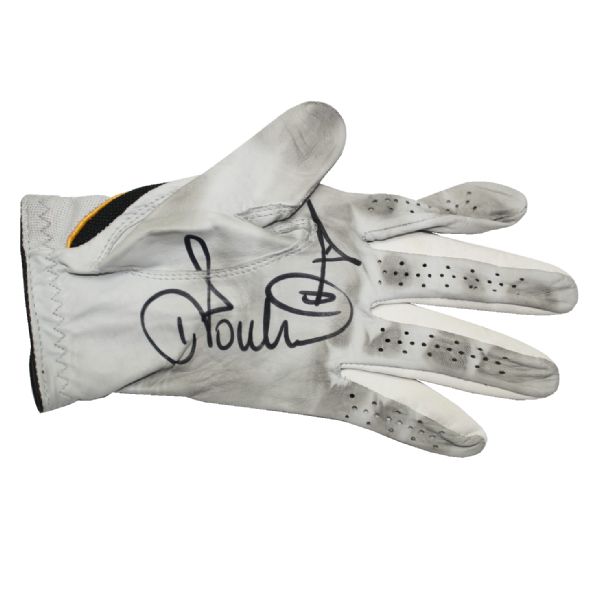 Ian Poulter Signed Match Used Glove JSA COA