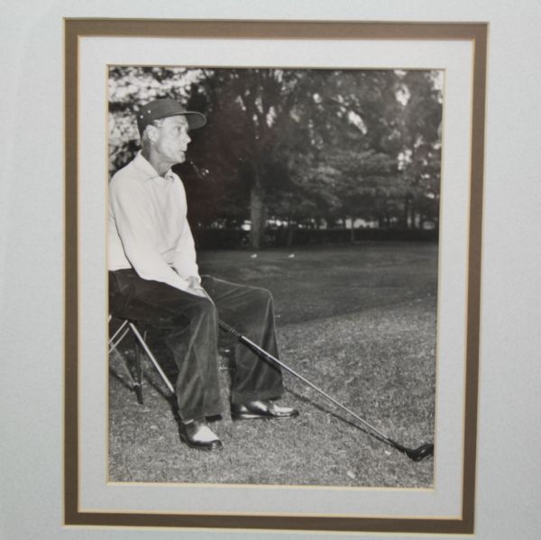 Edward 'Duke of Windsor' Signed & Dated Card W/U.P.I. Golf Wire Photo- Deluxe Framed