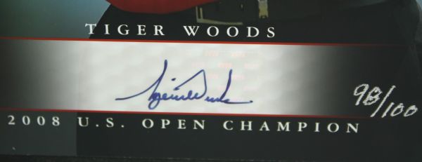 Tiger Woods Signed 2008 US Open Trophy Shot 8x10 Photo - UDA #98/100