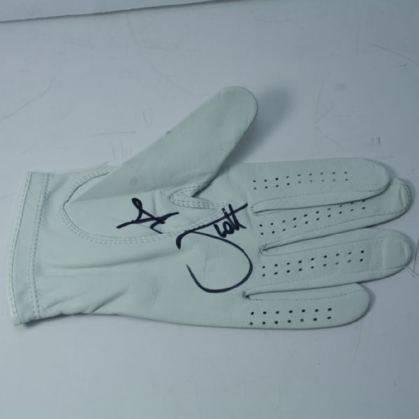 Adam Scott Signed Golf Glove JSA COA