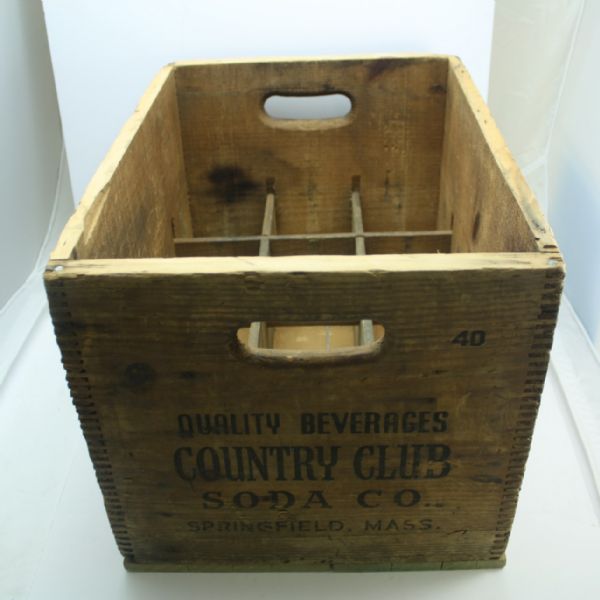 Original Pre-WWII (c.1940) Country Club Ginger Ale Wooden Advertising Box