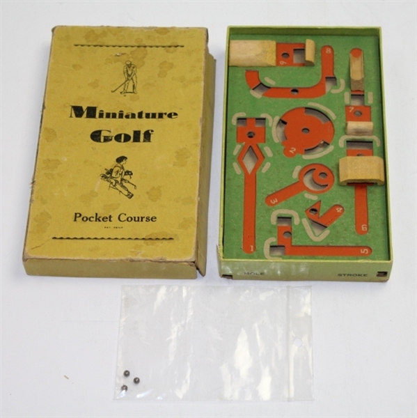 Vintage Miniature Golf Pocket Course - Pat Pend
