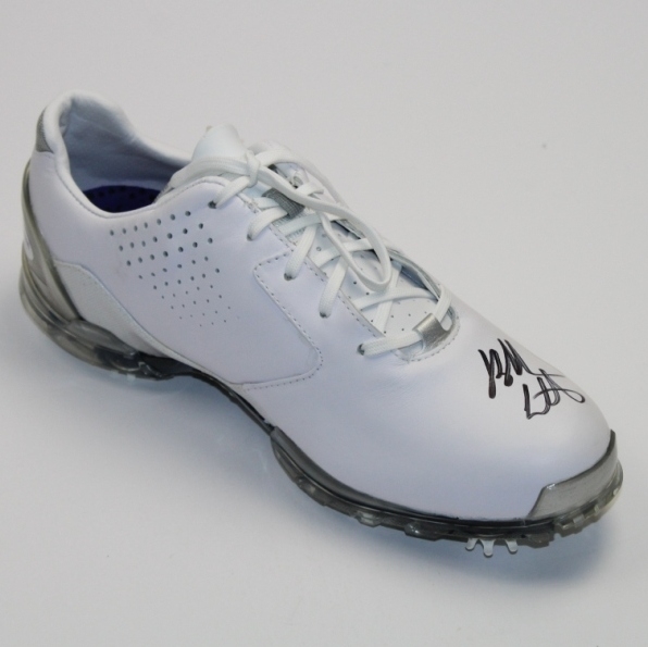 Bubba Watson Signed Oakley Soft Spike White Golf Shoe PSA/DNA #X10542