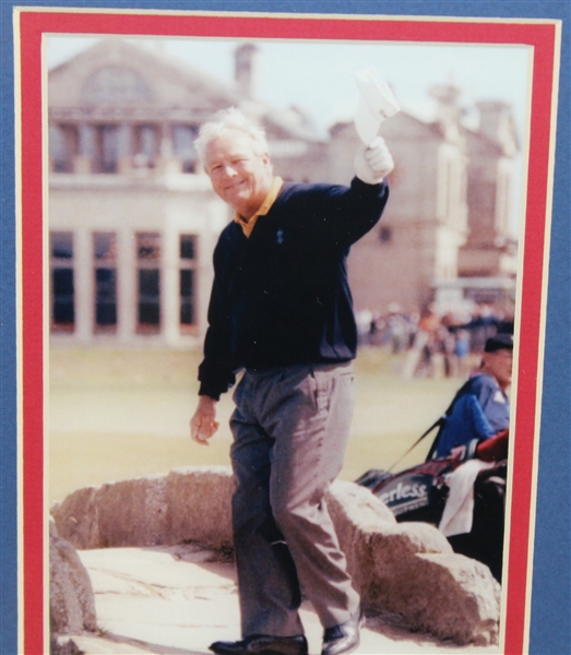 Arnold Palmer Signed 1995 Open at St. Andrews Display with Guide, Photo, and Flag JSA ALOA