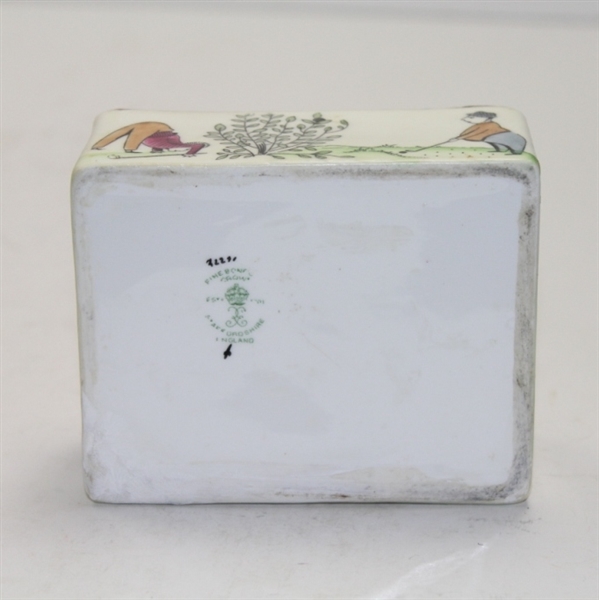 Fine Bone Ceramic England Box - Golfers in Various Situations Depicted - Lid Removable