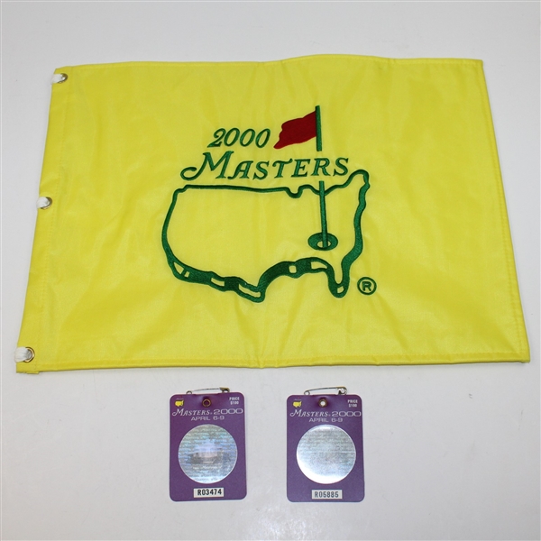 2000 Masters Embroidered Flag with Two Masters Badges - Vijay Singh Winner