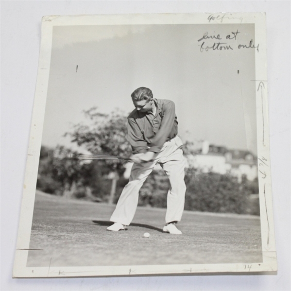 Jimmy Thomson  Signed Cut Autograph  & Vintage Photo From Mistakes In Golf JSA  ALOA