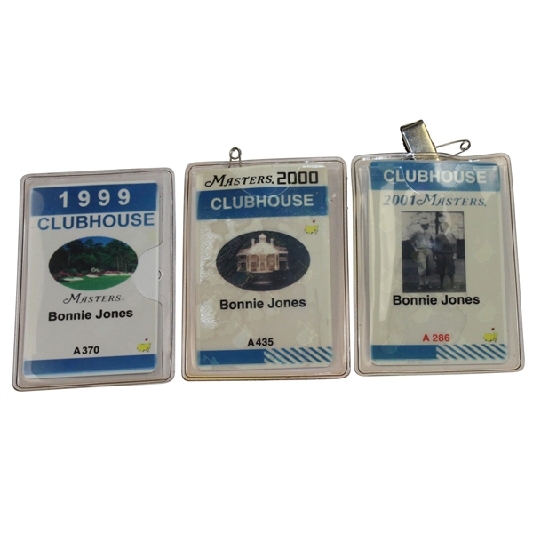 Lot of 3 Masters Players Wife Clubhouse Badges 1999, 2000, & 2001 - Steve Jones Collection