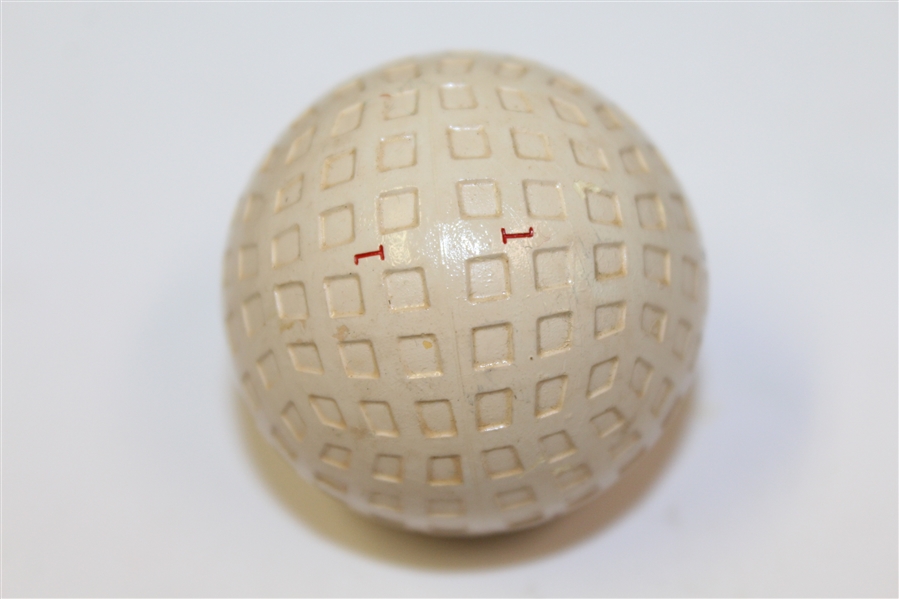 Classic Dunlop 1 Square Mesh Pattern Golf Ball