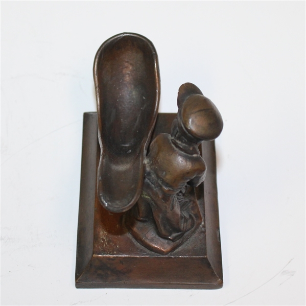 Figural Putting Golfer Pipe Holder - Roth Collection