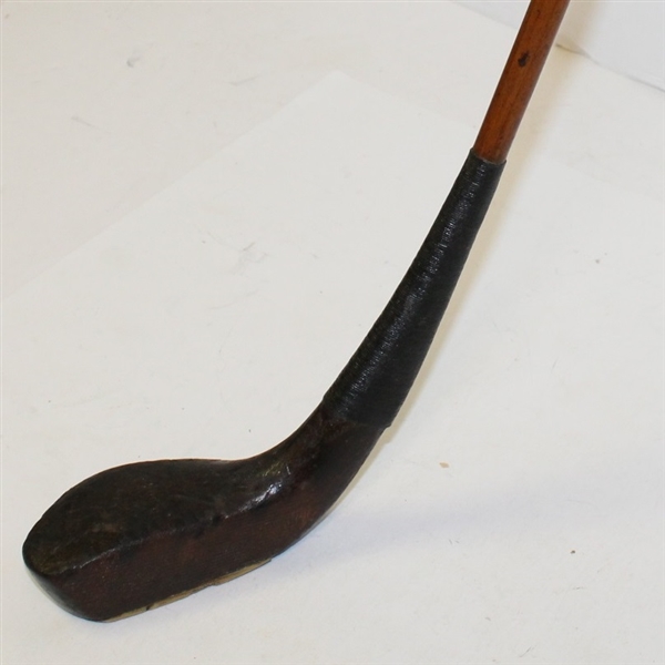 George Lowe Long Nosed Putter - Roth Collection