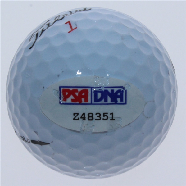 President Donald Trump Signed Golf Ball - Full Signature PSA/DNA #Z48351