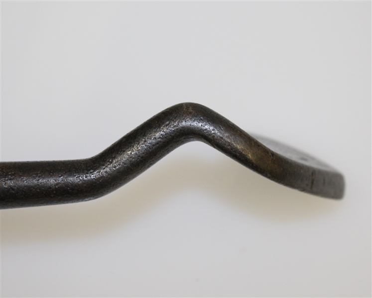 Goose Neck Putter with Pipe Cleek Mark - Roth Collection
