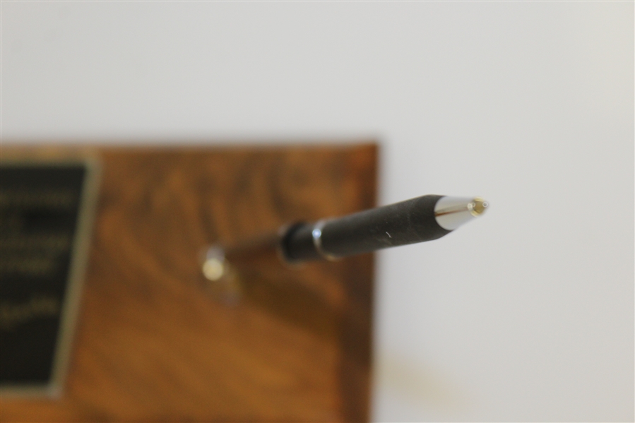 Mickey Mantle Shangri-La Celebrity Golf Classic Appreciation Pen/Pencil Desk Set with Pens