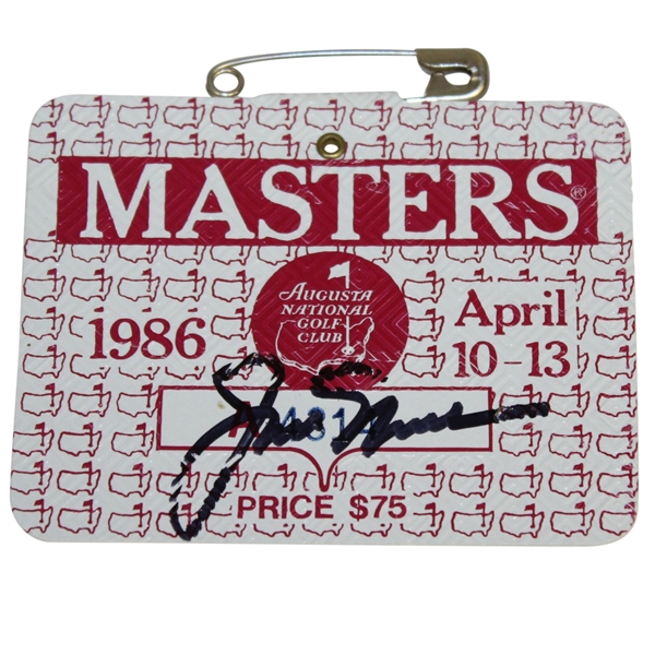 Jack Nicklaus Signed 1986 Masters Badge #A4314 JSA ALOA