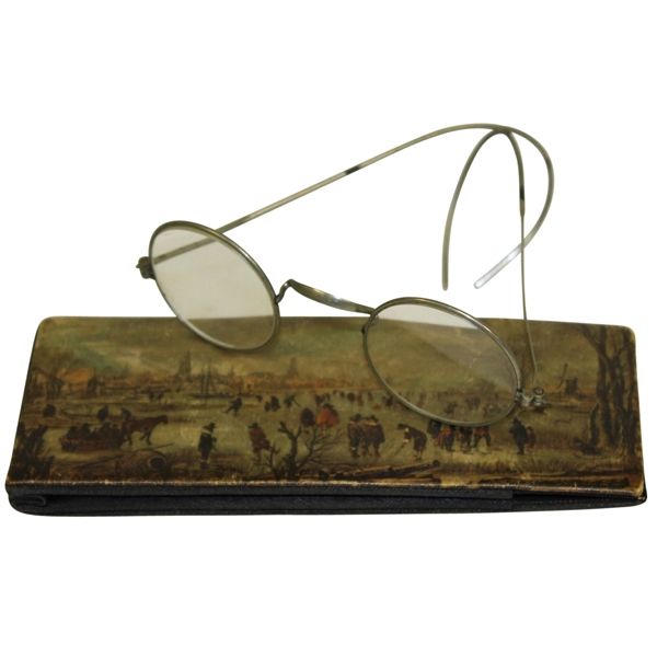Vintage Golfing on Ice Italian Sunglass Case with Glasses