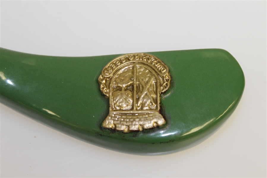 Vintage Looking Golf Club Head with Seal/Emblem on Crown