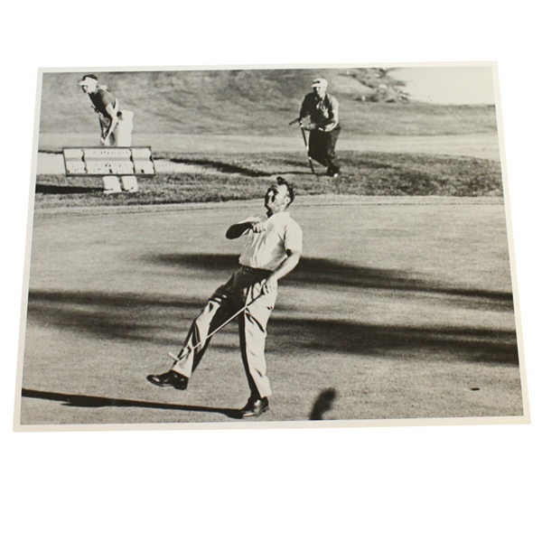 USGA Stamped Arnold Palmer Photo At the 1960 US Open - Cherry Hills Country Club