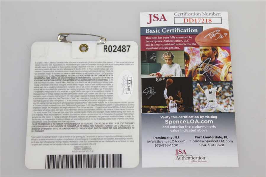 Bubba Watson Signed 2012 Masters Badge #R02487 JSA #DD17218