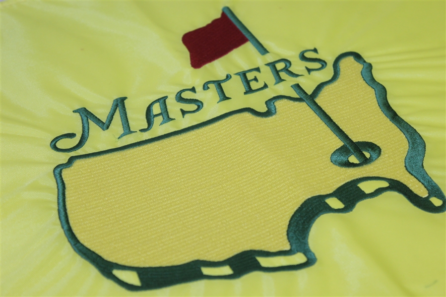 1997 Masters Embroidered Undated Flag - Signed By 1998 Champion Mark O' Meara JSA ALOA