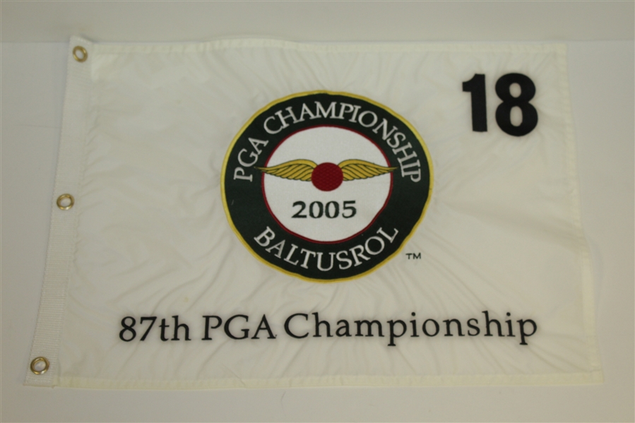 Phil Mickelson Signed 2005 PGA Championship at Baltusrol Pairing Guides with Embroidered Flag JSA ALOA