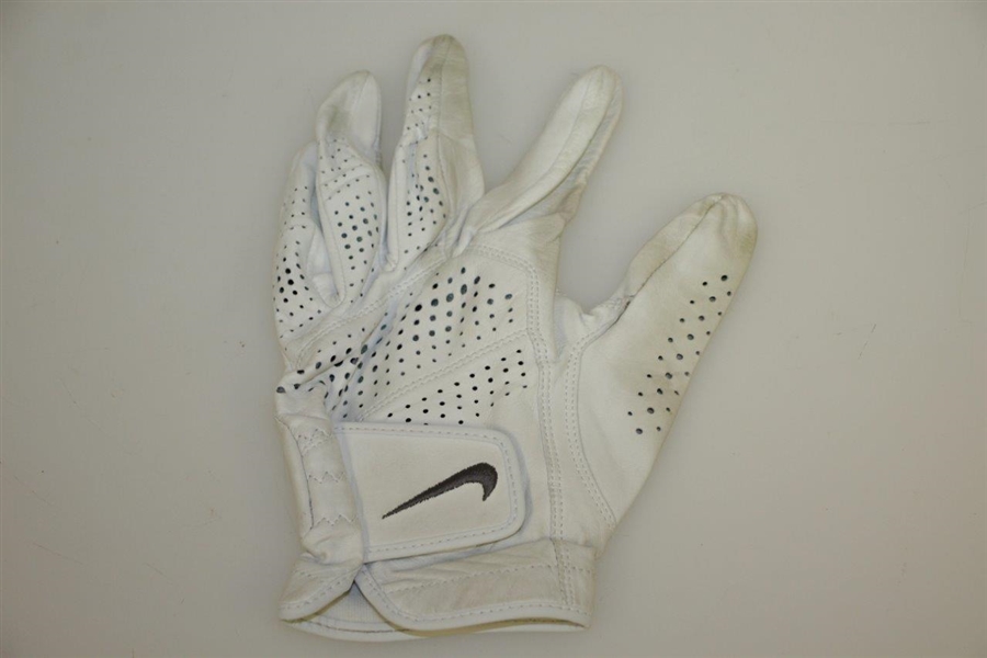 Brooks Koepka Signed Course Worn Personal Nike Golf Glove JSA ALOA