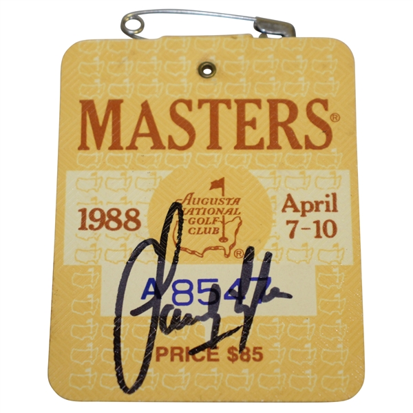 Sandy Lyle Signed 1988 Masters Tournament Badge #A8547 JSA #EE96310