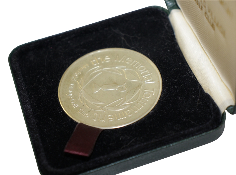 2001 Payne Stewart Memorial Tournament Honoree Medal in Case - Mark Calcavecchia Collection