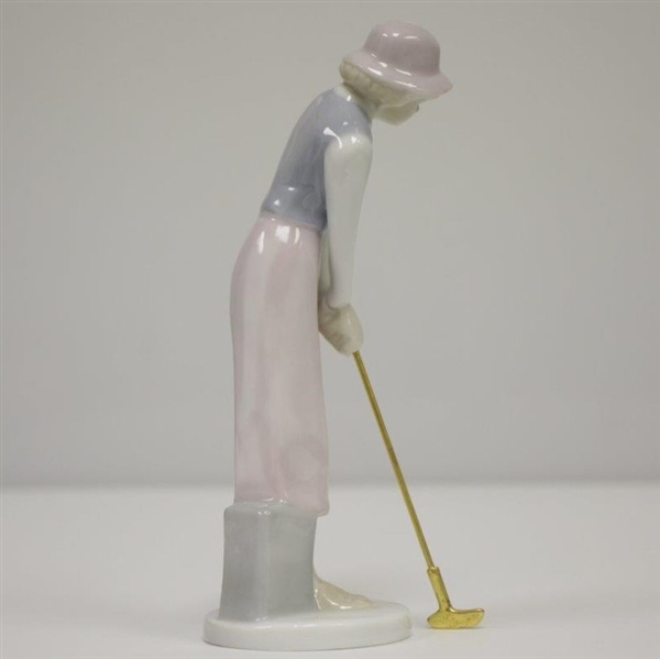 Porcelain Statue of Lady Golfer w/ Putter by Russ