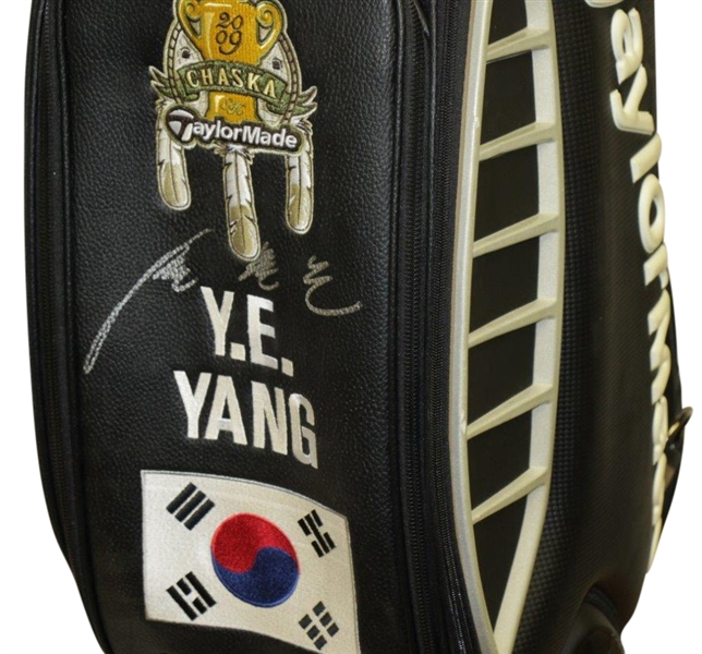YE Yang Personal Signed Golf Bag With 2009 Chaska PGA Championship Logo JSA ALOA