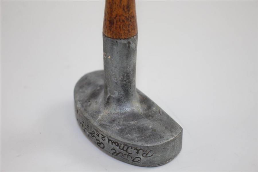 Turk Righter Center Wood Shaft Aluminum Head Putter with Pendulum Grip - Patent May 25, 1915