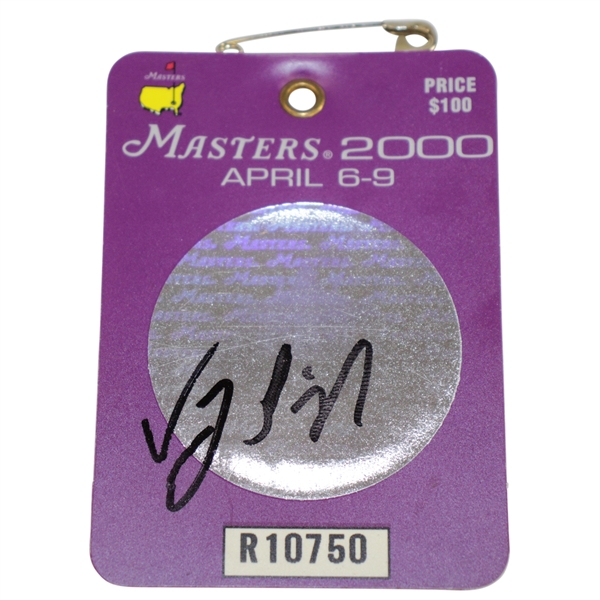 Vijay Singh Signed 2000 Masters Series Badge #R10750 JSA #EE81472