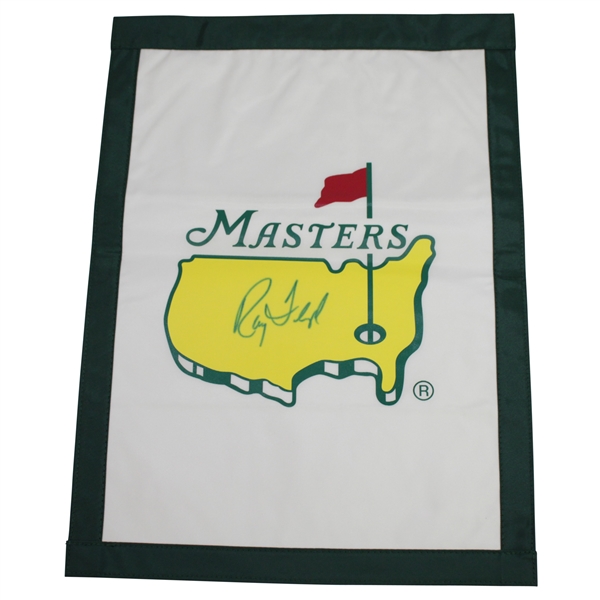 Ray Floyd Signed Masters Undated Garden Flag JSA ALOA