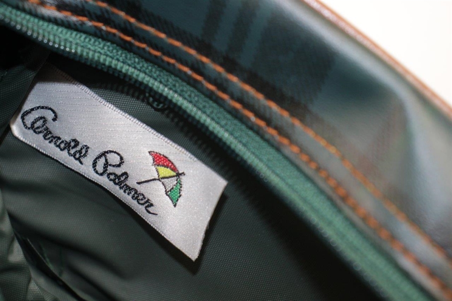 Arnold Palmer Umbrella Logo Overnight/Toiletry Bag - Unused