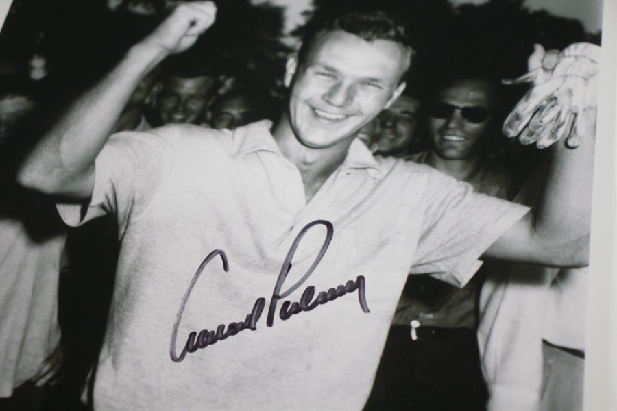 Arnold Palmer Signed B&W Photo of 1954 US Amateur Victory JSA ALOA