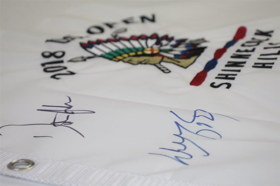 Dustin Johnson & Wayne Gretzky Signed 2018 US Open at Shinnecock Flag JSA FULL #Z27683