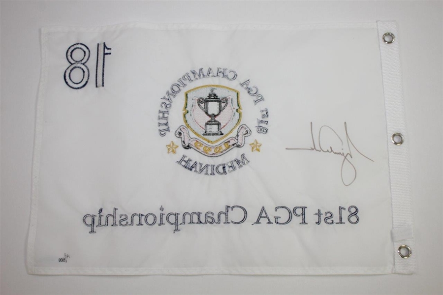 Tiger Woods Signed 1999 PGA at Medinah Embroidered White Flag Ltd Ed 19/500 UDA #BAM53244