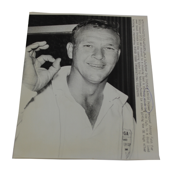 1963 US Ryder Cup Captain Arnold Palmer Giving the Ok Sign Press Photo - 7 x 8