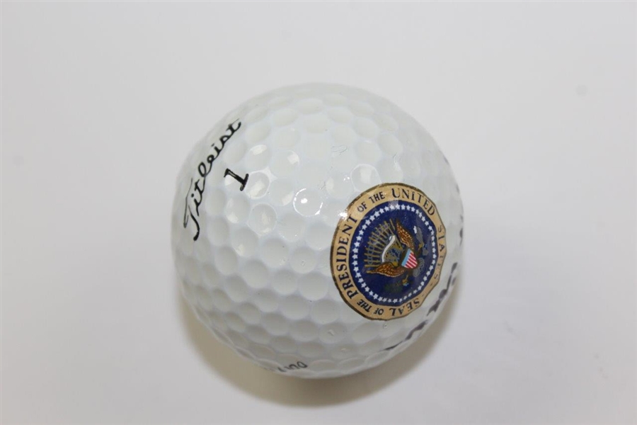 President Bill Clinton Signed Seal of the United States Logo Golf Ball PSA/DNA #V09730