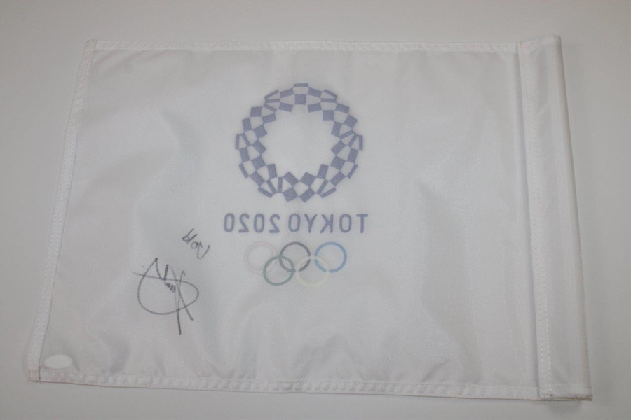 Xander Schauffele Signed 2020 Tokyo Olympics Replica Flag with 'Gold' JSA #VV50763